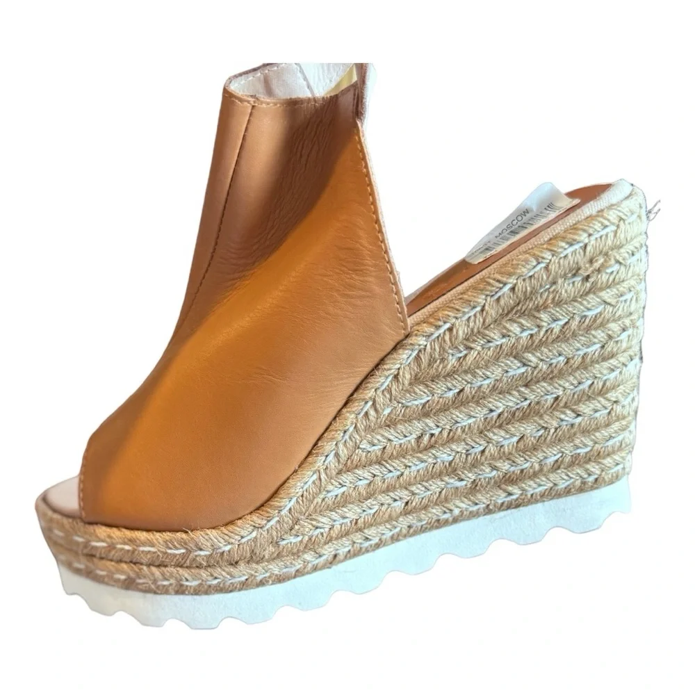 S.O.N.A.L.I. Tan Leather Espadrille wedge sandals. Size 40‎ NWT